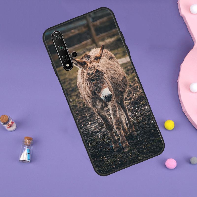Cute Alpaca Donkey Case For Huawei Nova Y70 Y60 Y61 Y90 Y91 5T 9 10 SE 3i 8i 11i 11 Pro P20 P40 P30 Lite Cover