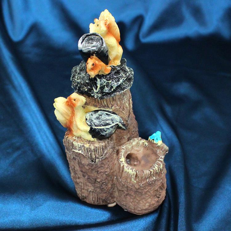 Solar Garden Ornaments: Squirrel & Duck Water Fountain for Outdoor Décor