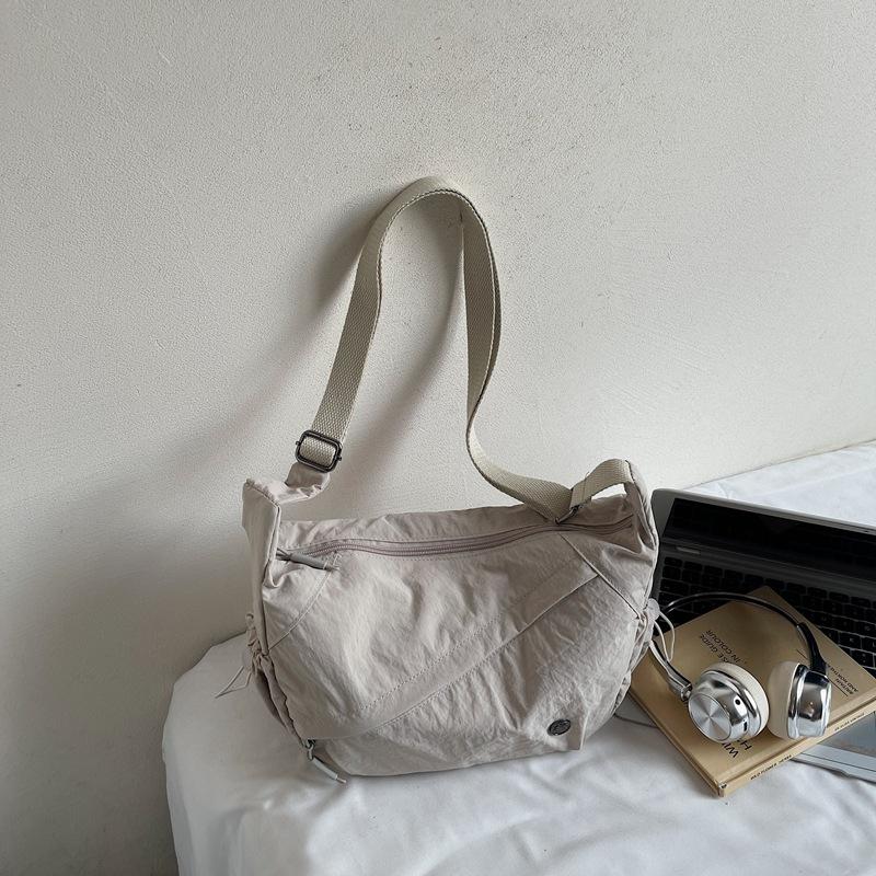 

Nylon cloth dumpling bag 2025 autumn new women s bag fashion casual Korean shoulder messenger bag niche design