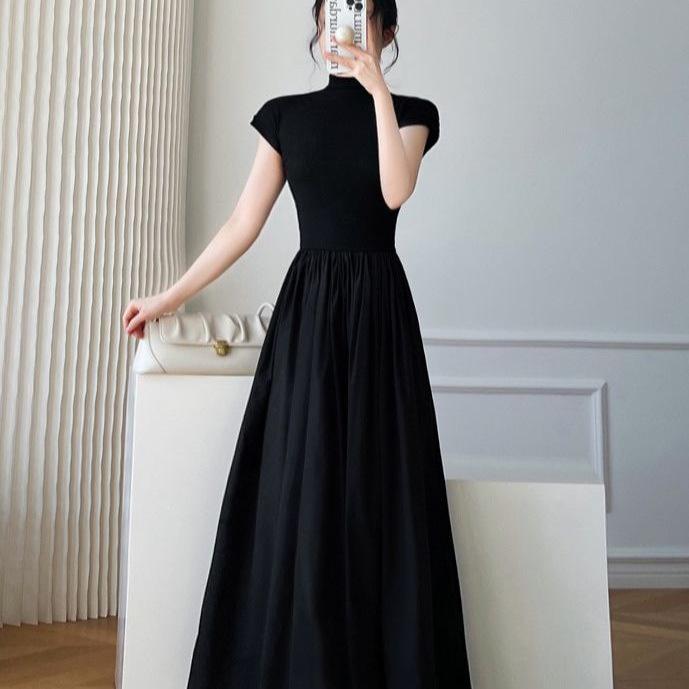 Hepburn-Style A-Line Dress for Women - New Summer Arrival, Niche Design, Waist-Cinching, Slimming, Mature Sister Style