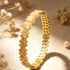 1Pieces Gold Bohemian-style floral bracelet is a suitable jewelry gift for parties, gatherings, and graduation ceremonies, suitable for teachers,