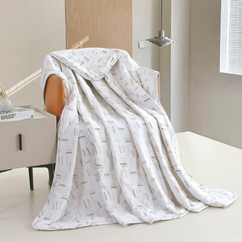 

Yalu Skin-Friendly All-Season Quilt