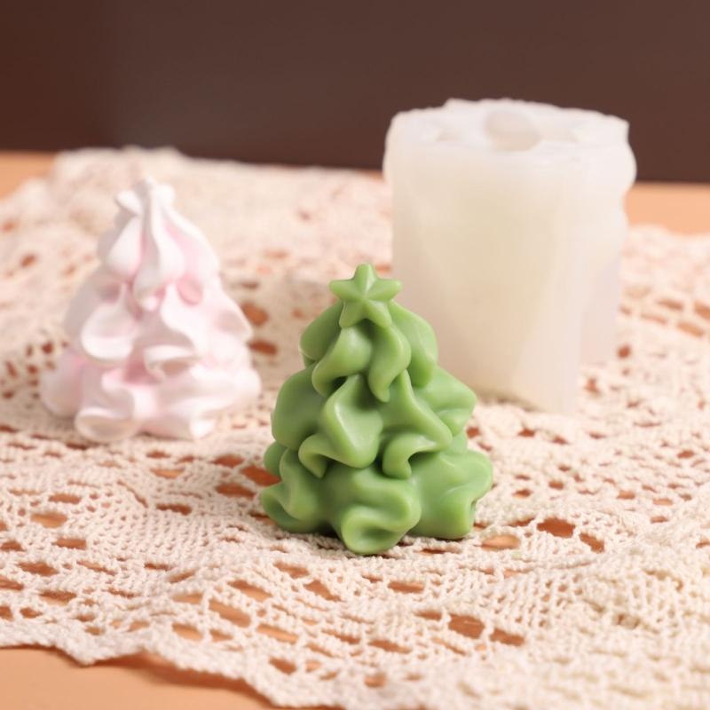 Silicone Christmas Tree Candle Mold for DIY Soap Candle Making, Flexible Holiday Tree Shape Casting Mold for Home Decoration and Handmade Gift