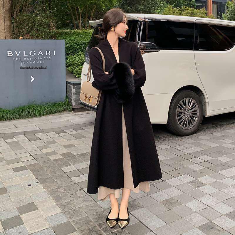 Women's Mid-Length Double-Faced Cashmere Coat with Fox Fur Cuffs for 2025 Autumn/Winter