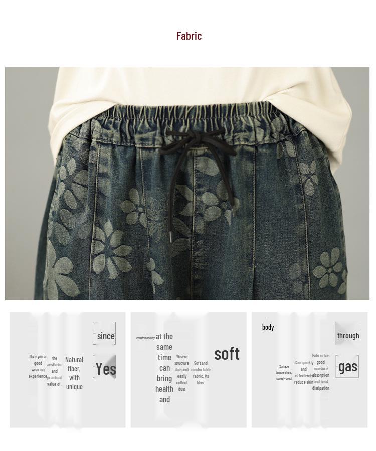 Pantaloni a zampa crop in denim jacquard floreale taglie forti