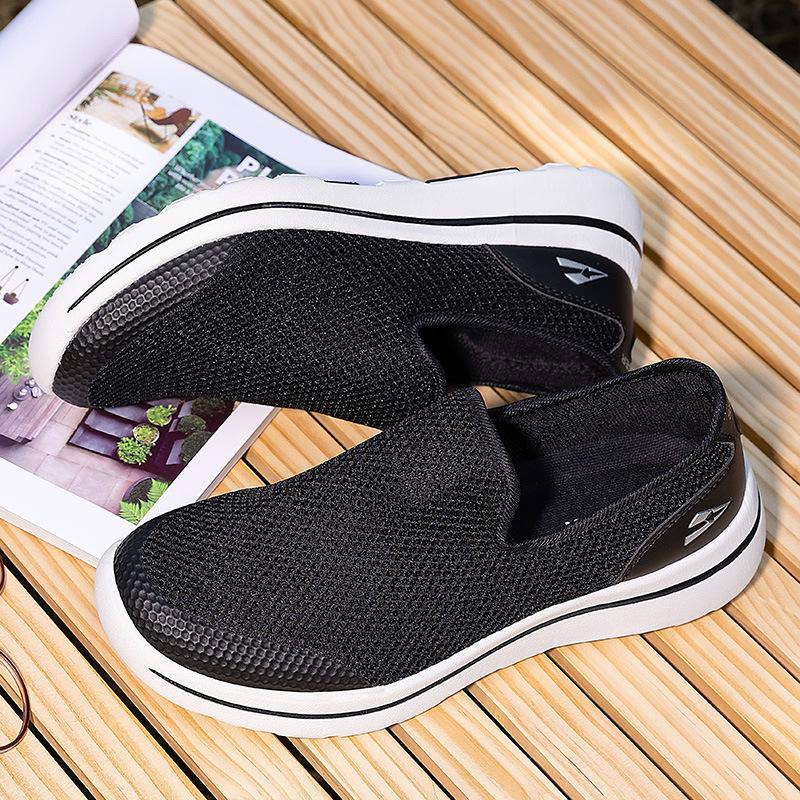 Men's walking shoes breathable single net person one pedal lazy shoes large size