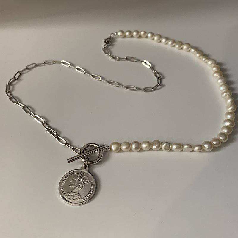 French Retro Freshwater Pearl Portrait Coin Pendant Necklace Korean Personality Versatile Neck Chain Collarbone Chain