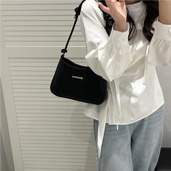 New Commuting Solid Color Armpit Bag Crossbody Bag Simple and Fashionable Shoulder Bag Temperament Women's Handbag