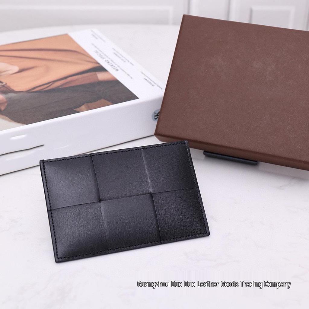 Premium Ultra-Thin Minimalist Leather Card Holder Sleeve for Men and Women