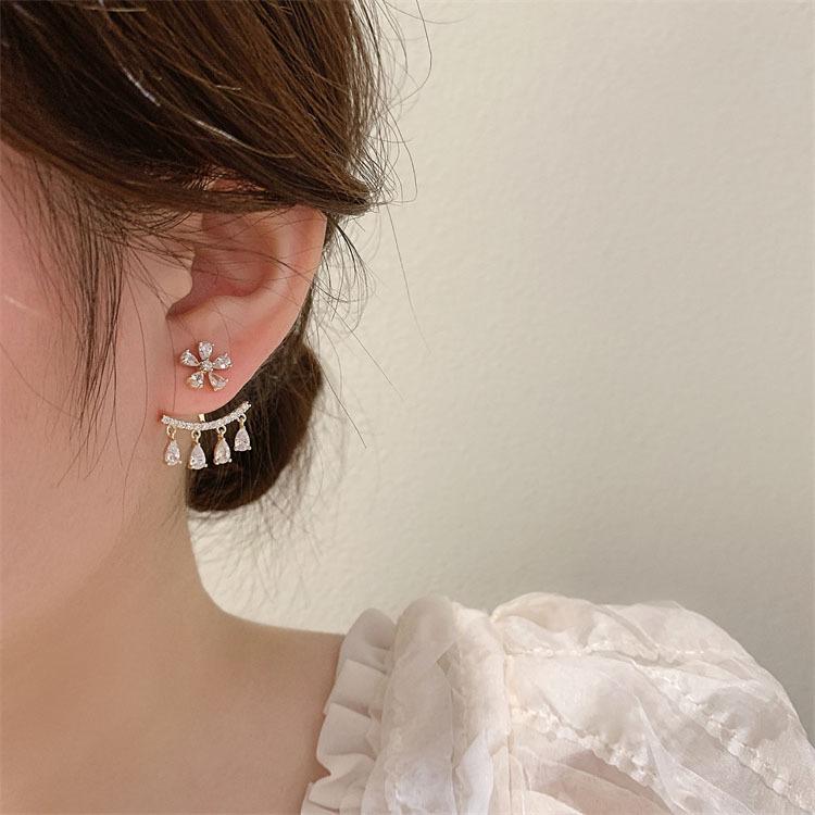 Exquisite Pearl Snowflake Shape Stud Earrings for Women Light Luxury Crystal Flower Bow Tassel Earrings Party Jewelry Gifts