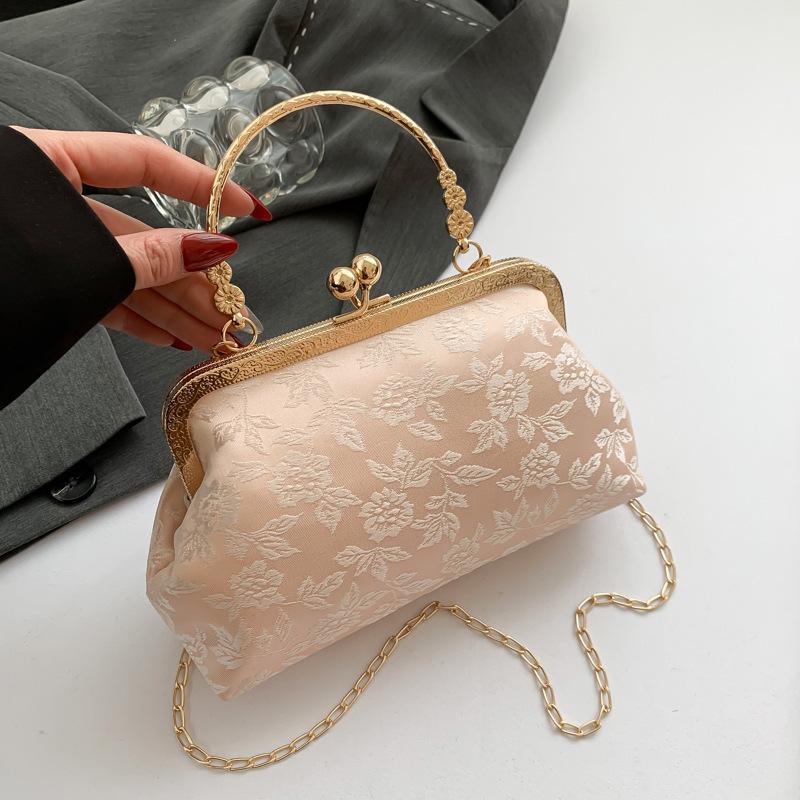 

2025 new fashion solid color casual simple commuting large capacity shoulder messenger bag handbag wrist bag women розовый