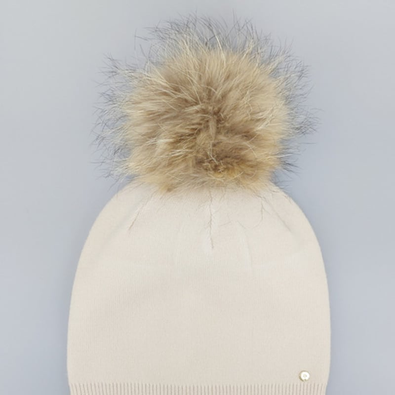 

LALA Classic Raccoon Fur Hat - Ivory FREE