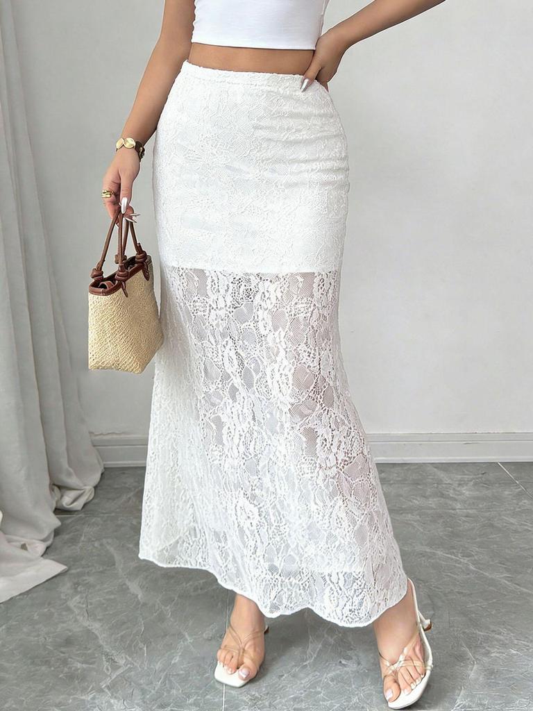 Available: Y2 Black Lace See-through Slimming Women's Long Skirt - European & American Spring/Summer Fashion.