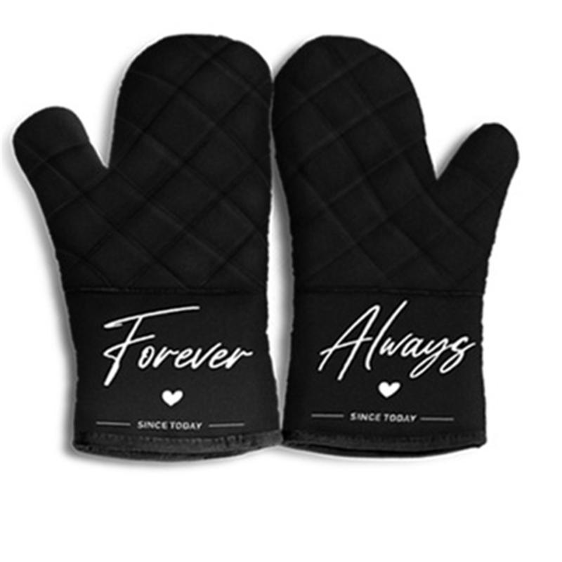 Couples Apron Set Lovely Pattern Adjustable Ties Resistant Kitchen Wear Wedding Anniversary Gift Set Apron with Gloves