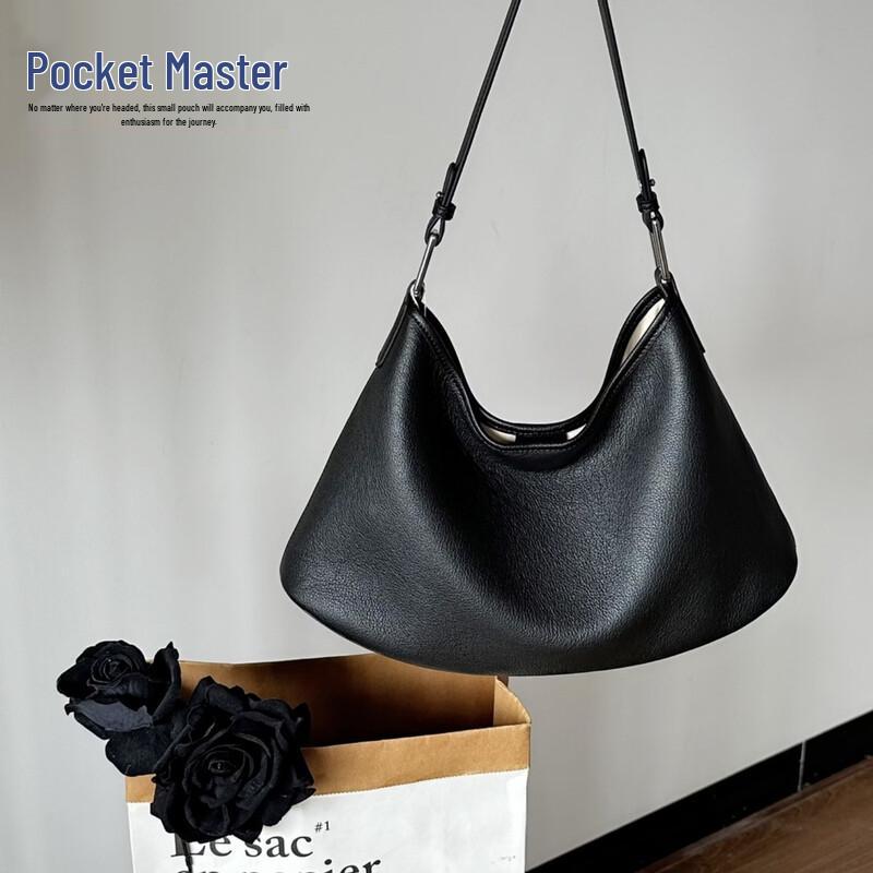 Dou Xiaozhu Leather Hobo Shoulder Bag