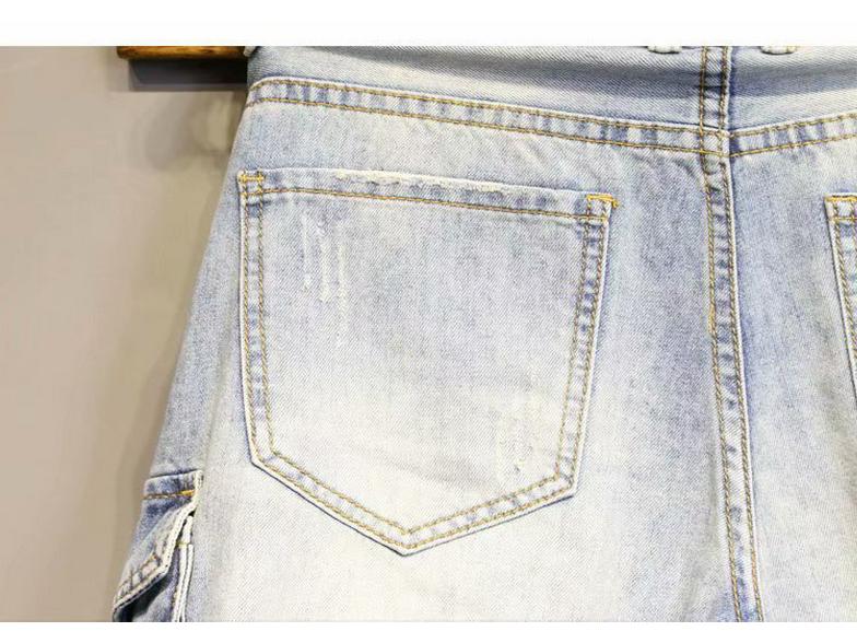 Men's Light Blue Slim Denim Shorts with Pocket and Contrast Trim