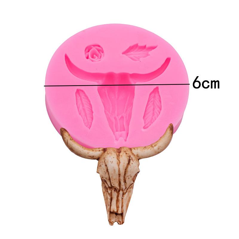 Silikonová forma s mečem, kravskou hlavou, fondánovou formou, zdobení dortů, nástroj na cukrovou hlínu, čokoládovou gumpastu, formu na pečení.