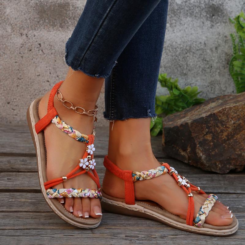 Fashion Bohemian Metal Decoration Woven Strap Sandals Summer Round Toe Low Heel Ankle Strap Sandals Fashion Color Printing Beach Shoes