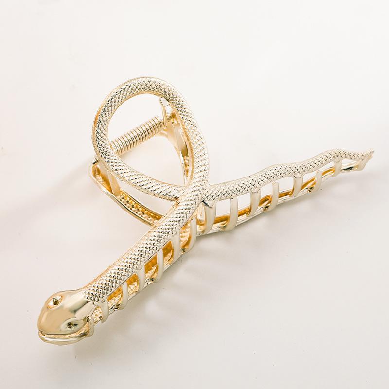 

1 шт. заколка-краб в стиле серпантин, большого размера, высококлассная заколка-акула, темпераментная, металлическая заколка для волос, для пучка волос, заколка для волос