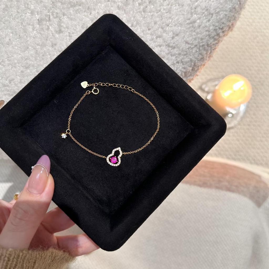 Women's Light Luxury Ruby Gourd Bracelet in S925 Sterling Silver – Versatile, High-End Niche Design