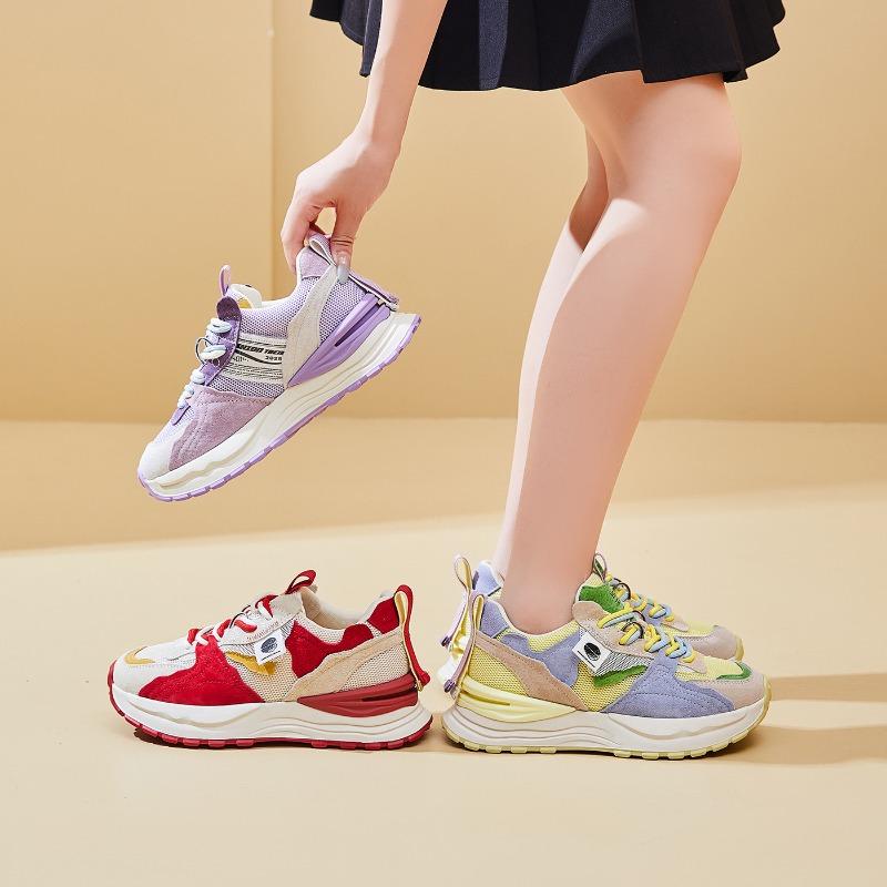 Nové dámské tenisky, módní sportovní jednobarevné boty se silnou podrážkou