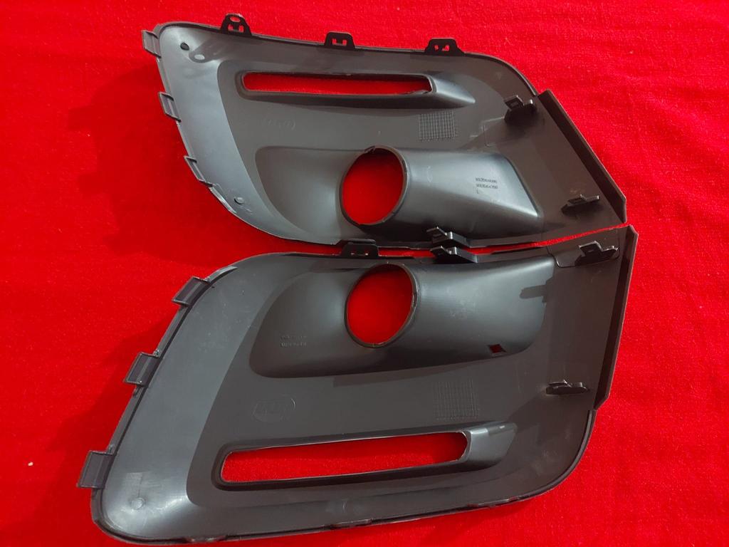 BGI1 For Citroen Berlingo / For Peugeot Partner 2015-2019 Front Bumper Side Grille Fog Frame Right and Left 2 PCs Auto Spare Parts