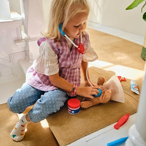 Melissa & Doug Pretend Play Toy Animal Doctor Set Veterinarian Authentic Product 8520