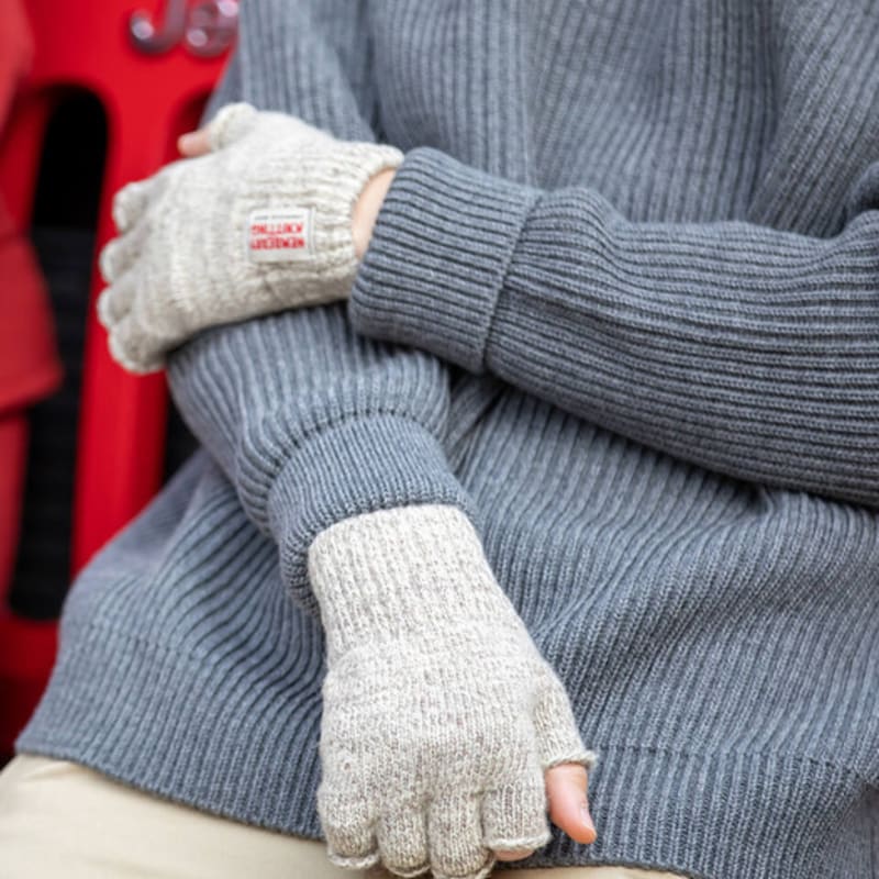 NEWBERRY KNITTING Fingerlose Handschuhe - Haferflocken