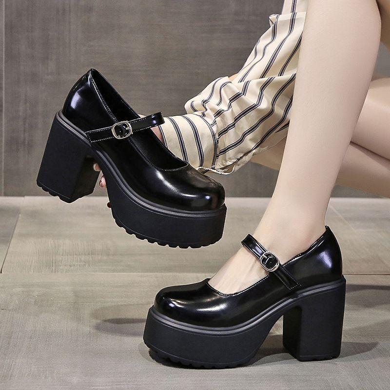Vintage Mary Jane women's shoes high heels 2025 autumn new thick heels platform waterproof table British small leather shoes women's single shoes