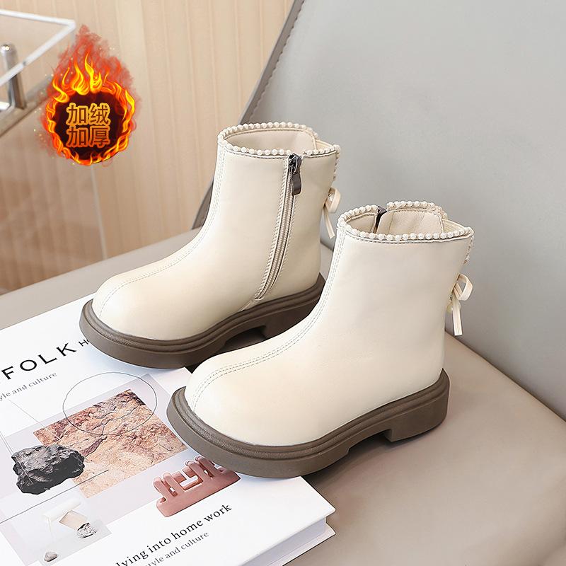 

Children s black Martin short boots 2025 new autumn foreign style little princess soft sole winter velvet girls shoes 37