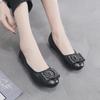 Comfortable Leather Women's Flats: Soft Sole Four Seasons Shoes for Spring & Autumn - Ideal for Middle-Aged & Elderly