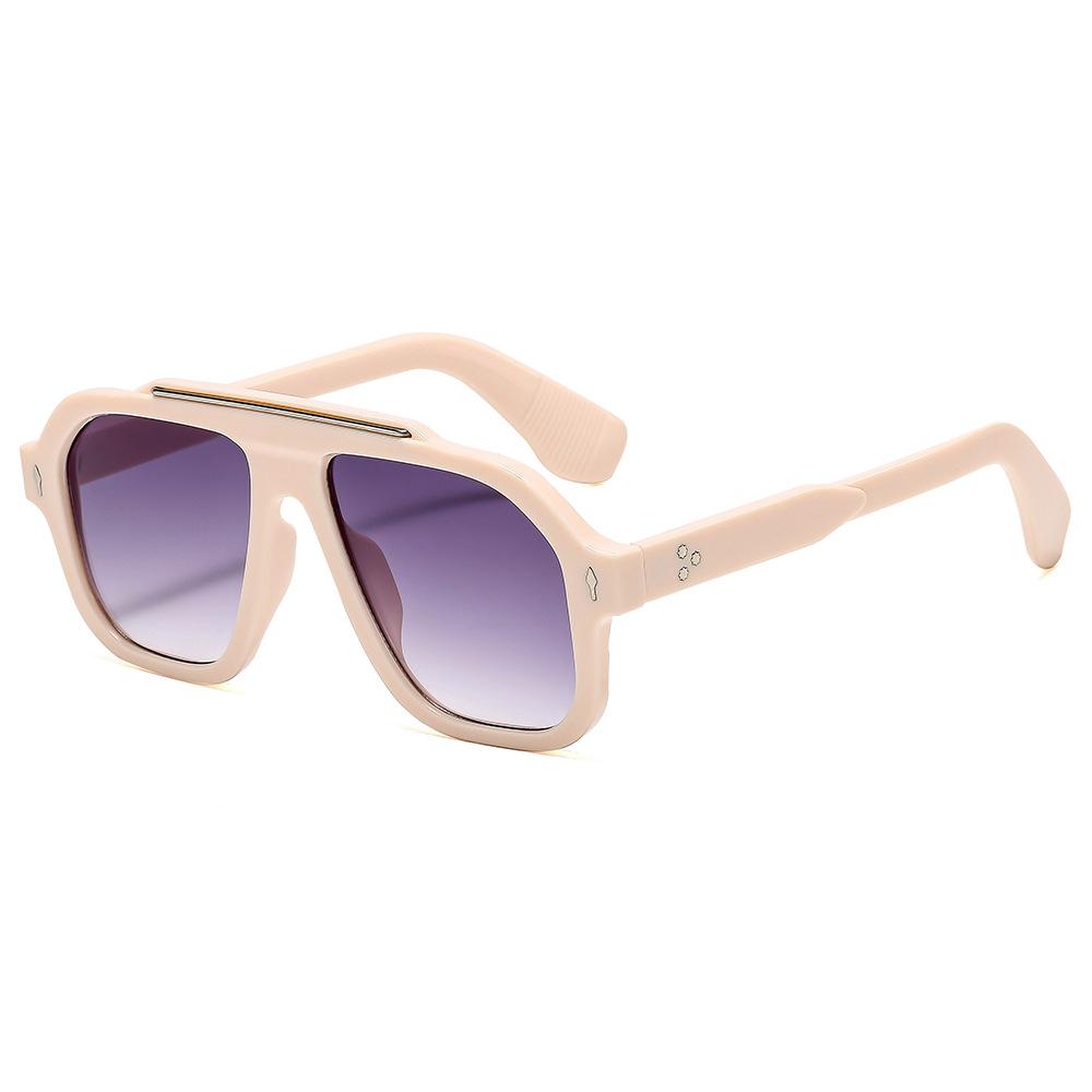 New Retro Leopard Square Frame Women Sunglasses  Luxury Brand Personality Rivet Frame Design Outdoor Punk Men Glasses Uv400