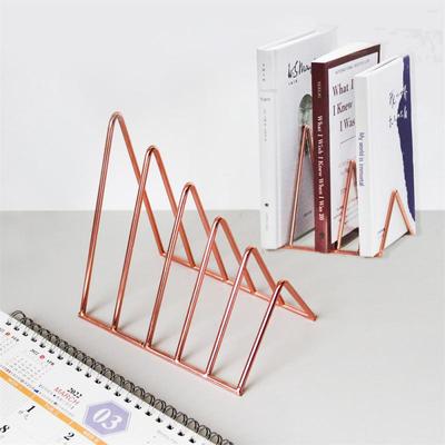 Bookshelf Nordic Iron Desktop Storage Rack Magazine Newspaper Desk Document Shelf Triangle Shelf Creative Storage Rack Simple