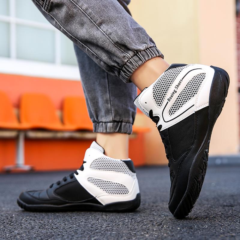 Men Boxing Shoes Classic Fighting Sneakers Brand Breathable Wrestling Shoes Women Professional Outdoor High Ankle Boxing Boots