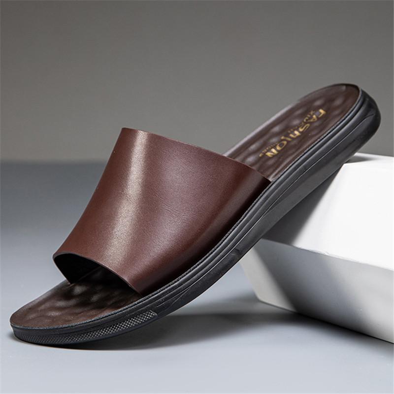 New Men's Leather Sandals For Men Slip On Casual Slippers Summer Shoes Anti-skid Wear Resistant Household Beach Sandals