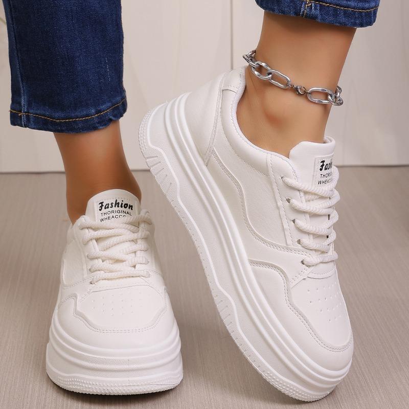 Women's Spring-Autumn Thick-Soled Height-Increasing White Casual Board Shoes, Retro Versatile Fashionable Footwear.