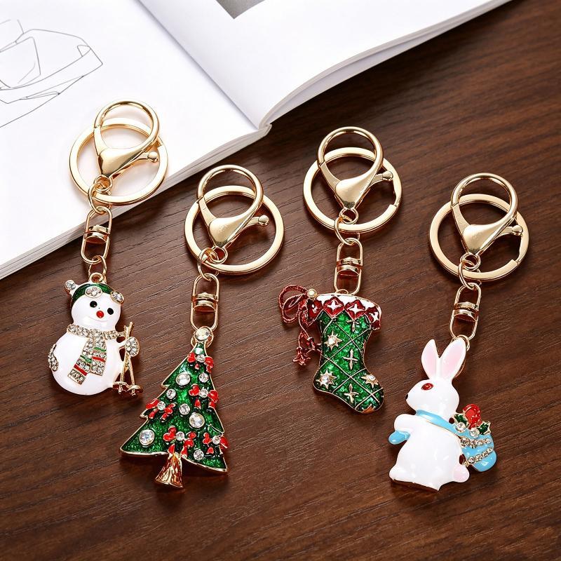 Christmas Tree Snowman Keychain Cute Enamel Metal Bag Charm Holiday Party Decoration Gift Cute Key Ring Pendant