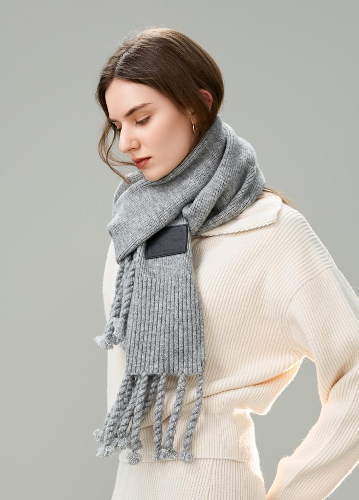 ELLE Knitted Scarf Women's Autumn and Winter Outdoor Warm and Fashionable Large Tassel Versatile Thick Woolen Neck New Style