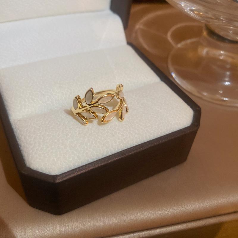 Minimalist Exquisite Zircon Gold Color Geometric Open Leaf Rings For Women Korean Wedding Party Rings Jewelry Gift
