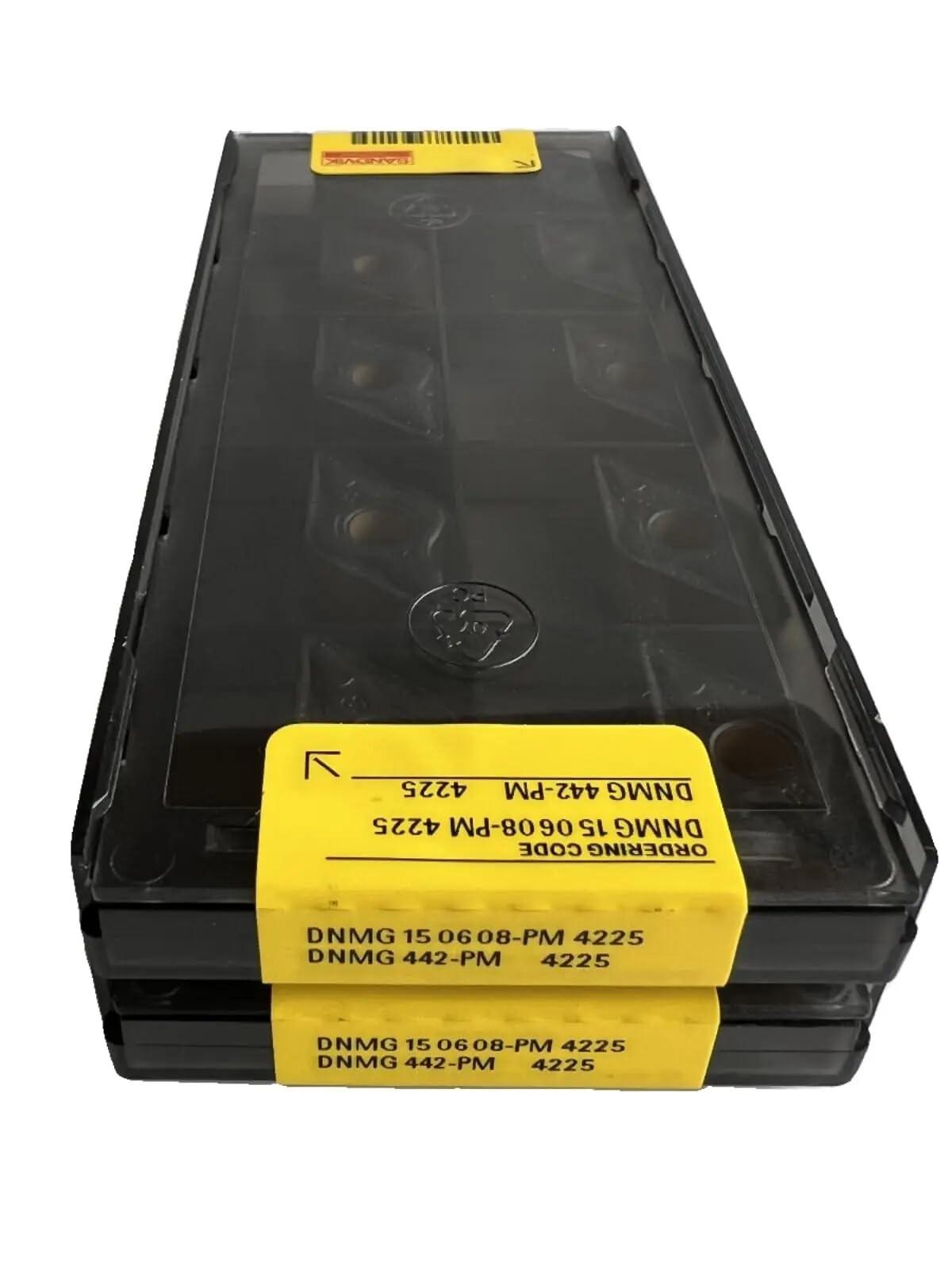 

Original Sandvik / DNMG150608-PM 4225 / CNC lathe carbide blade 10 PCS