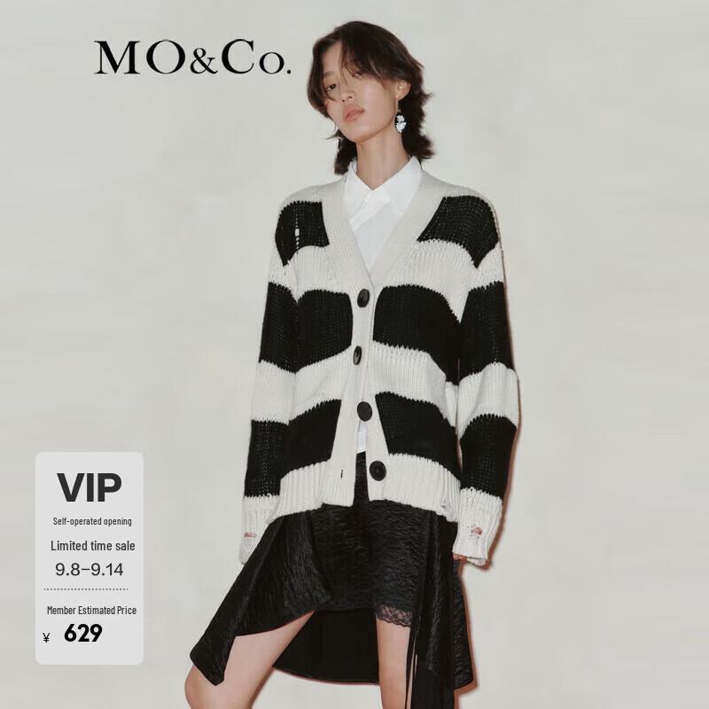 

MO&Co. Distressed Striped Wool-Cashmere Blend Cardigan M 165