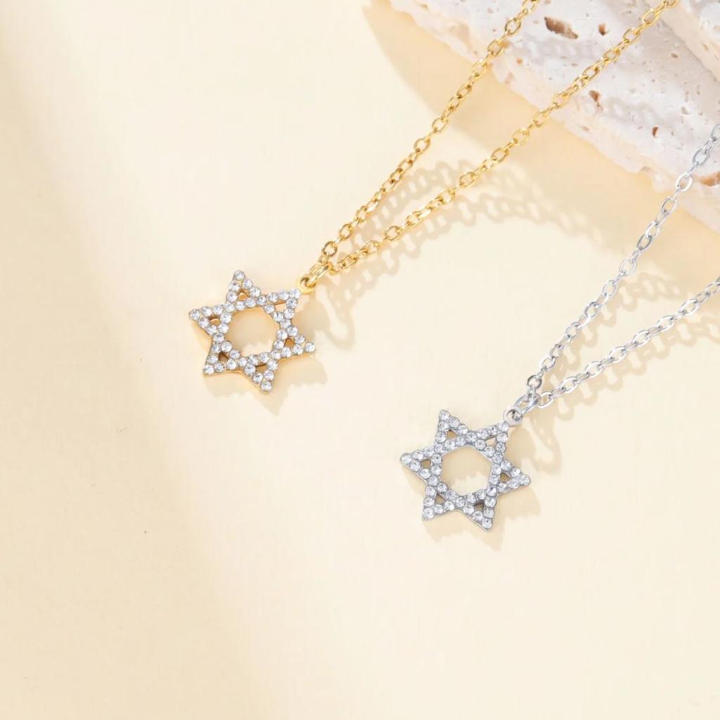 Jeshayuan Star of David Pendant Necklace with Zircon Bling David Star Necklace Luxury Anniversary Wedding Jewelry Gift