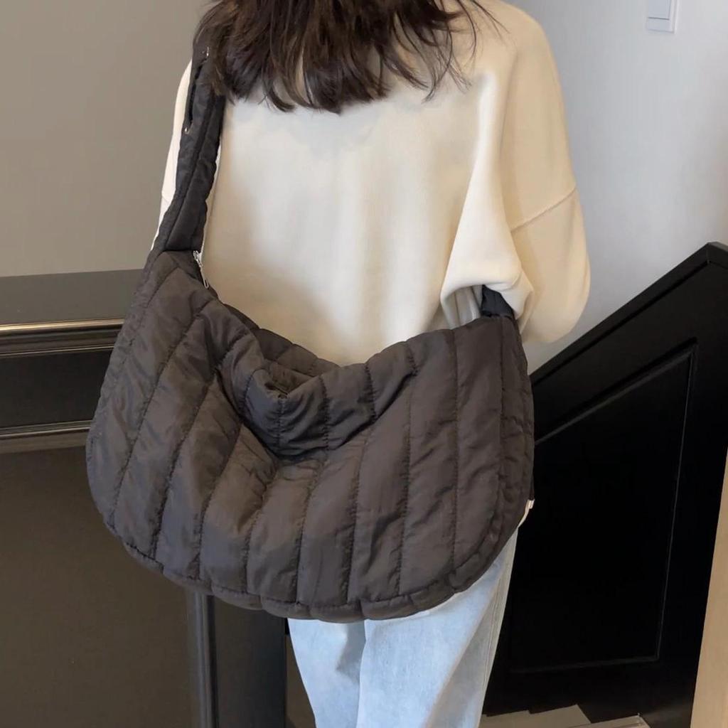 Sac à bandoulière pliable avec cordon de serrage pour femme, grande capacité, style boulette, pour les déplacements