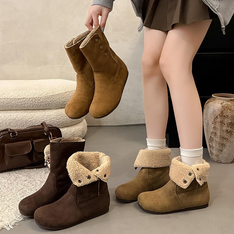 Retro kurze Martin-Stiefel mit dicker Sohle von Mori Boken für Damen Herbst/Winter 2025, zwei Tragevarianten, matte Knöpfe, mit Rock, kurze Stiefel