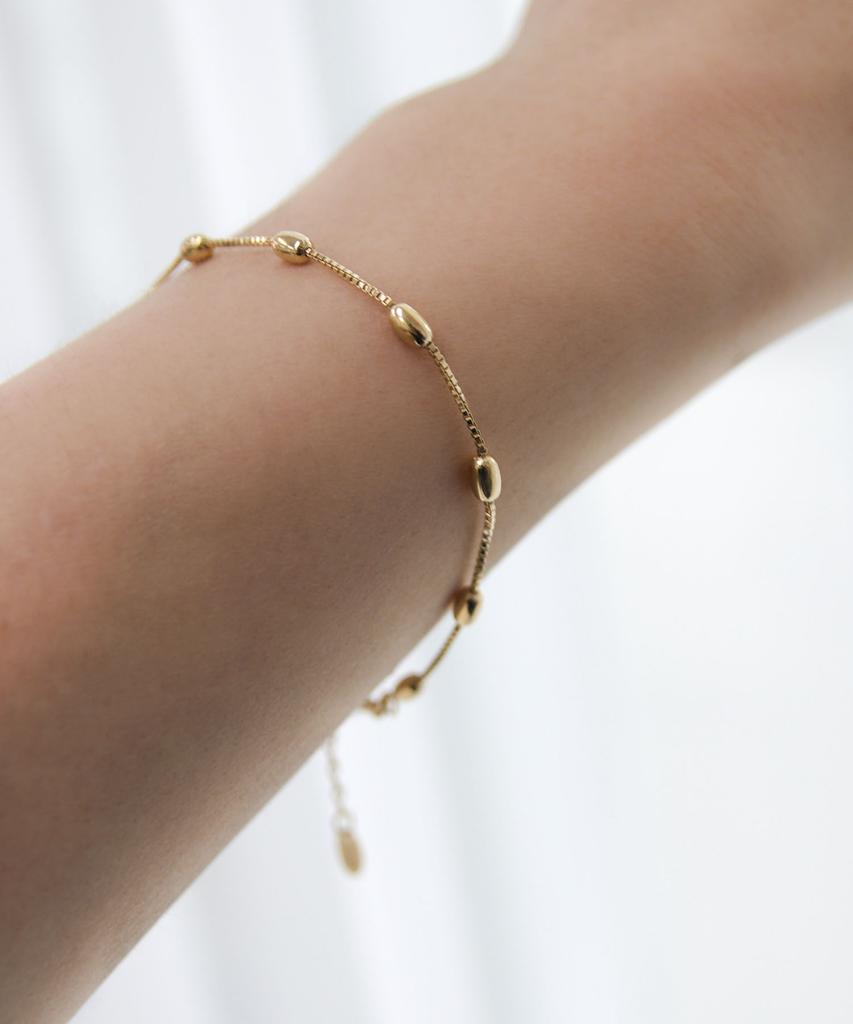 Ound Oval Ball Silver Chain Bracelet