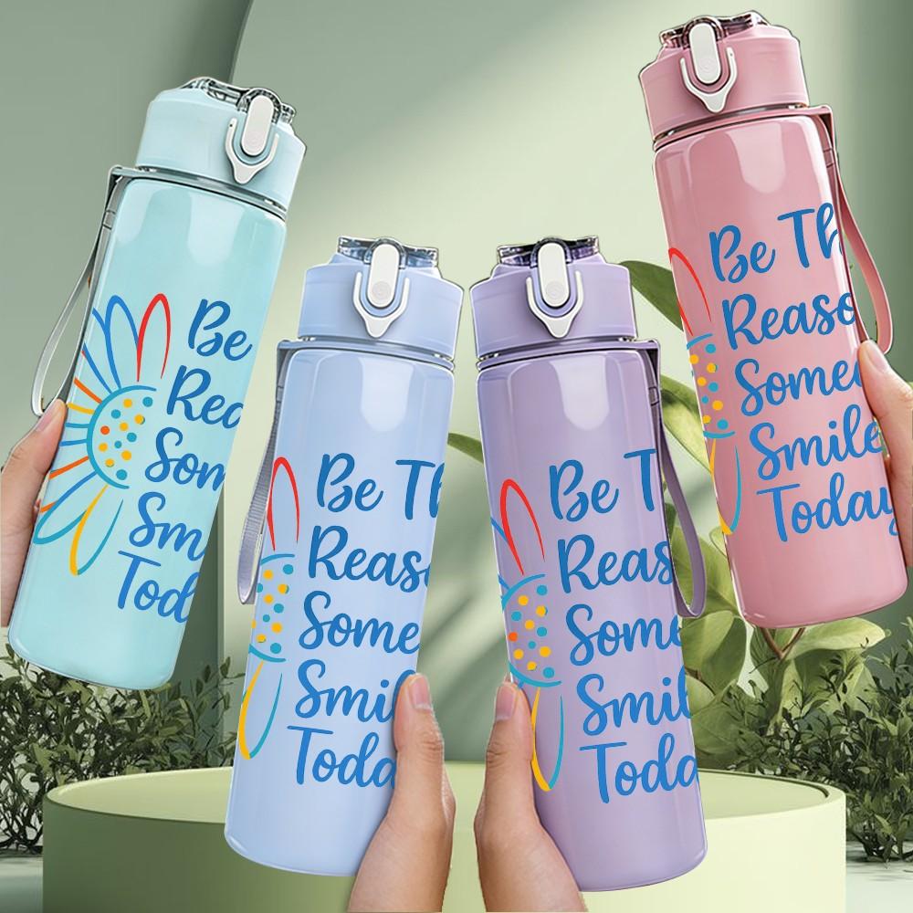 1PC Be The Reason Someone Smiles Today 750ml Color Plastic Sports Water Bottle Leakproof Flip Straw Lid Suitable for Sports Office Home Use