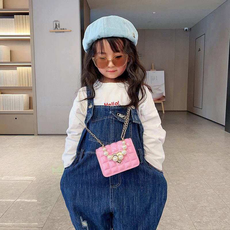 Mini small bag 2025 new pearl hand bag little princess style texture bag foreign style square chain messenger bag tide