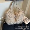 Niche Design Plush Bag Women's 2025 New Messenger Bag Single Shoulder Underarm Bag Autumn and Winter Popular Plush Bag