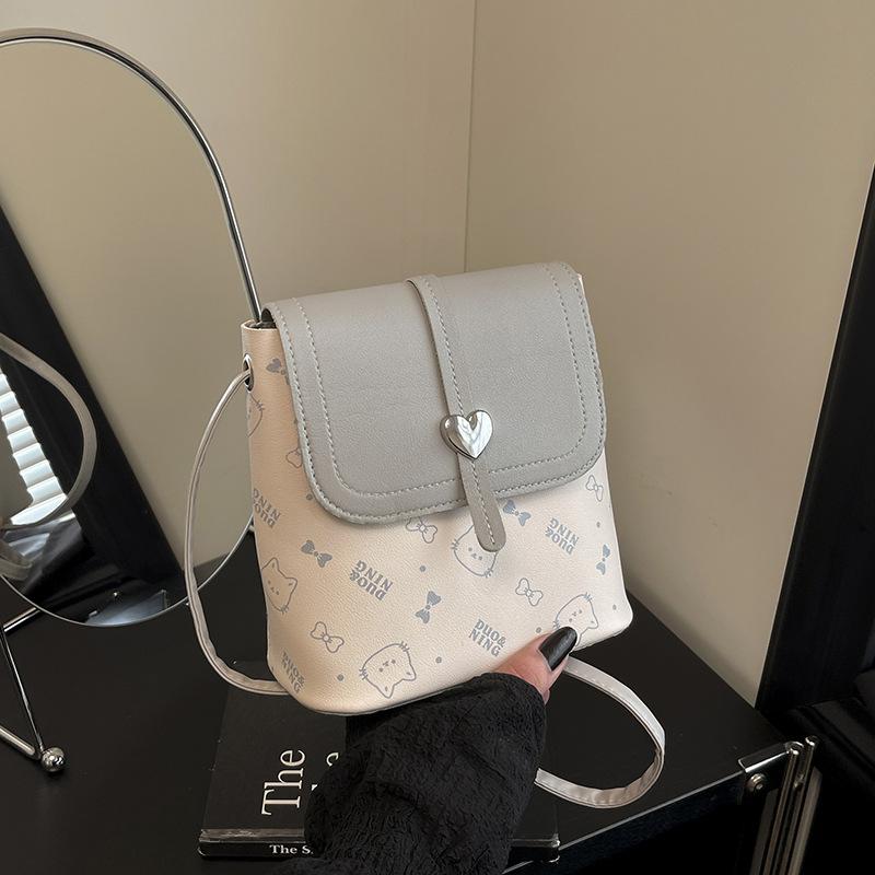 Women's bag new bucket bag women's mini shoulder bag women's small square bag autumn niche design versatile trend