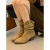Zhao Ruth has the same retro thick-heeled short boots, children's suede matte stacking boots, western medium boots.